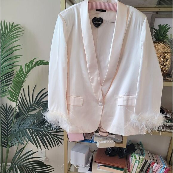Jackets & Blazers - NEW! Oversized Ivory/Cream Glam Satin Feather Cuff Blazer